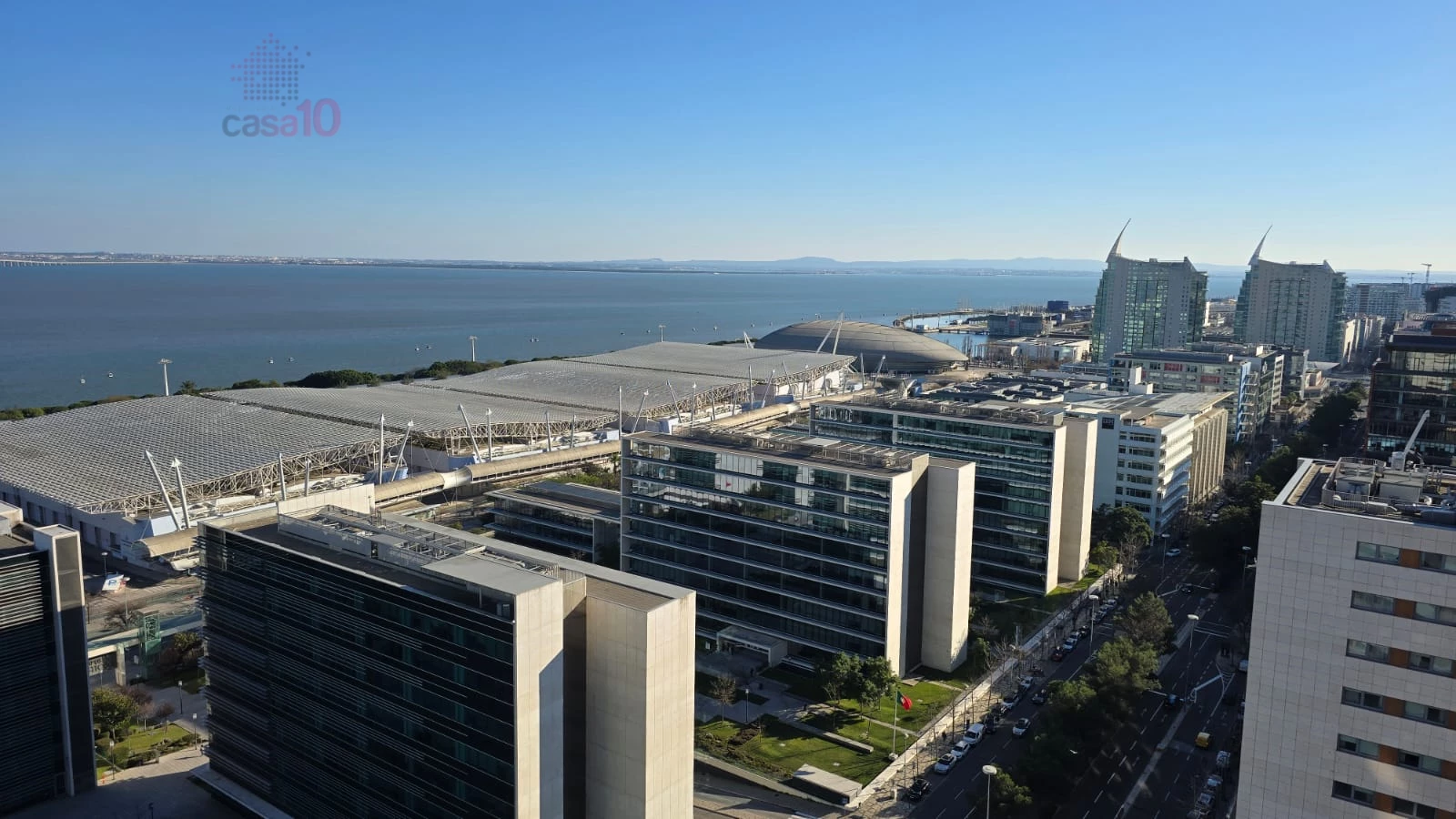2 BEDROOM FLAT WITH RIVER VIEW FOR RENT IN PARQUE DAS NAÇÕES